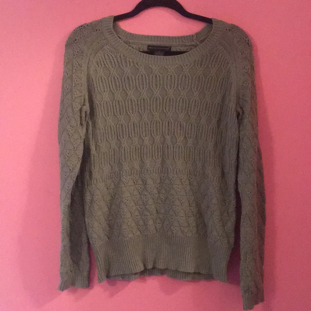 Sweater - BRAND NEW :)